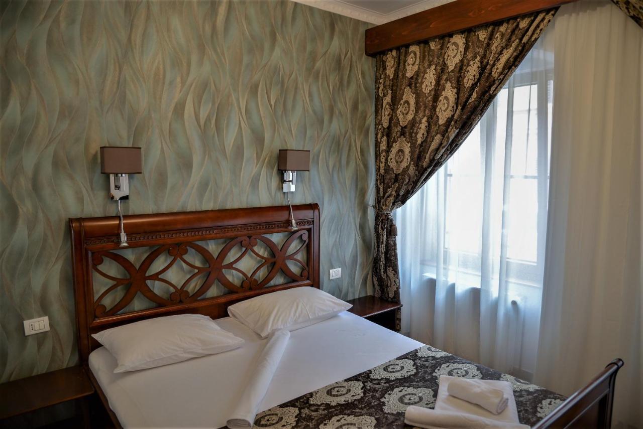 History Apartments Cetatii Sibiu Eksteriør billede